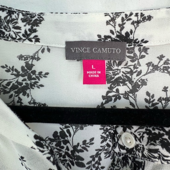 Vince Camuto Bouquets Chiffon Blouse - New Ivory - Size Large - NWT - Picture 3 of 7
